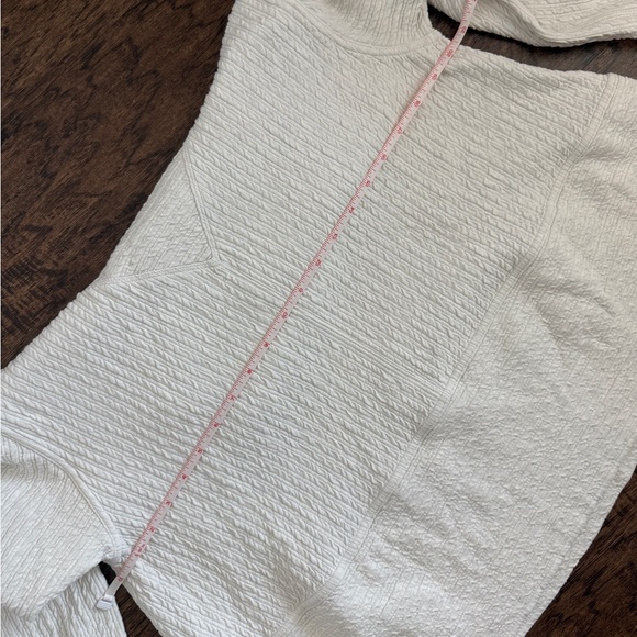 LULULEMON Retreat Yourself Pullover White Knit Bell Sleeve Boho Oversized Crew L - Picture 8 of 8